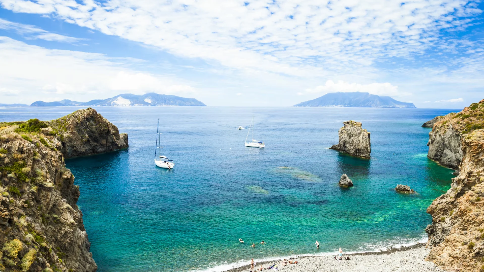 Isole Eolie — Una settimana tra isole vulcaniche e mare selvaggio.